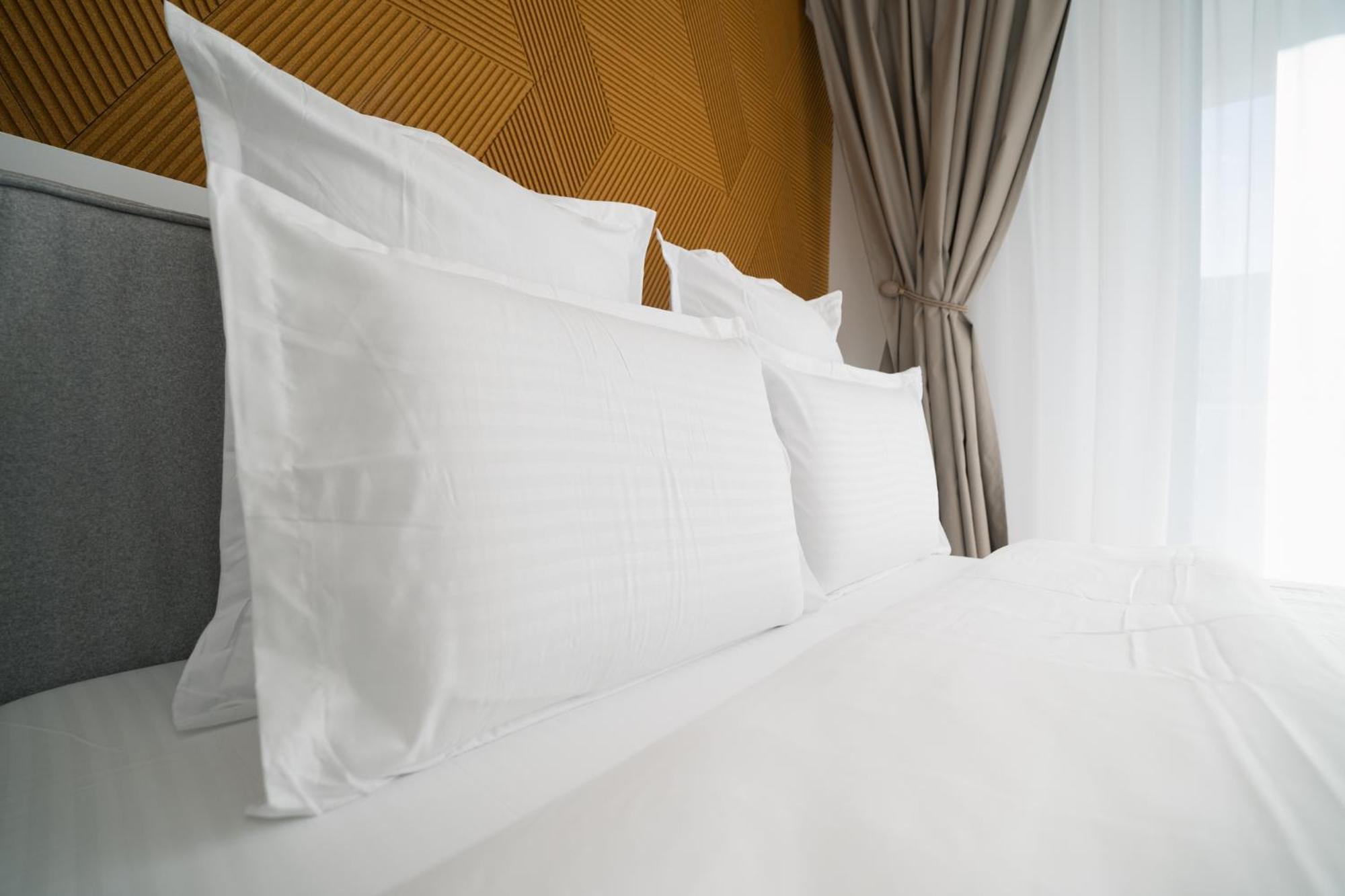 Flow Apartment 1 Bedroom With Parking 클루지나포카 외부 사진